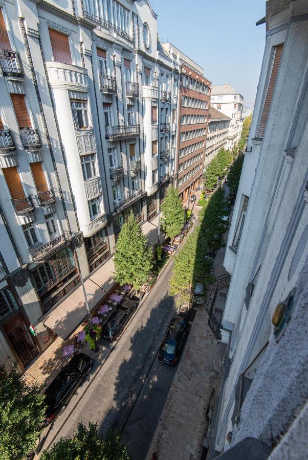 Patrik'S Budapest Center Apartment Budapeste Exterior foto